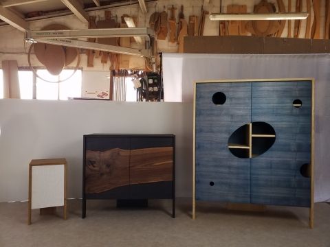 Kaméléon vue d'ensemble à l'Atelier - Artisan ébéniste création de meubles contemporains à Aubenas en Ardèche